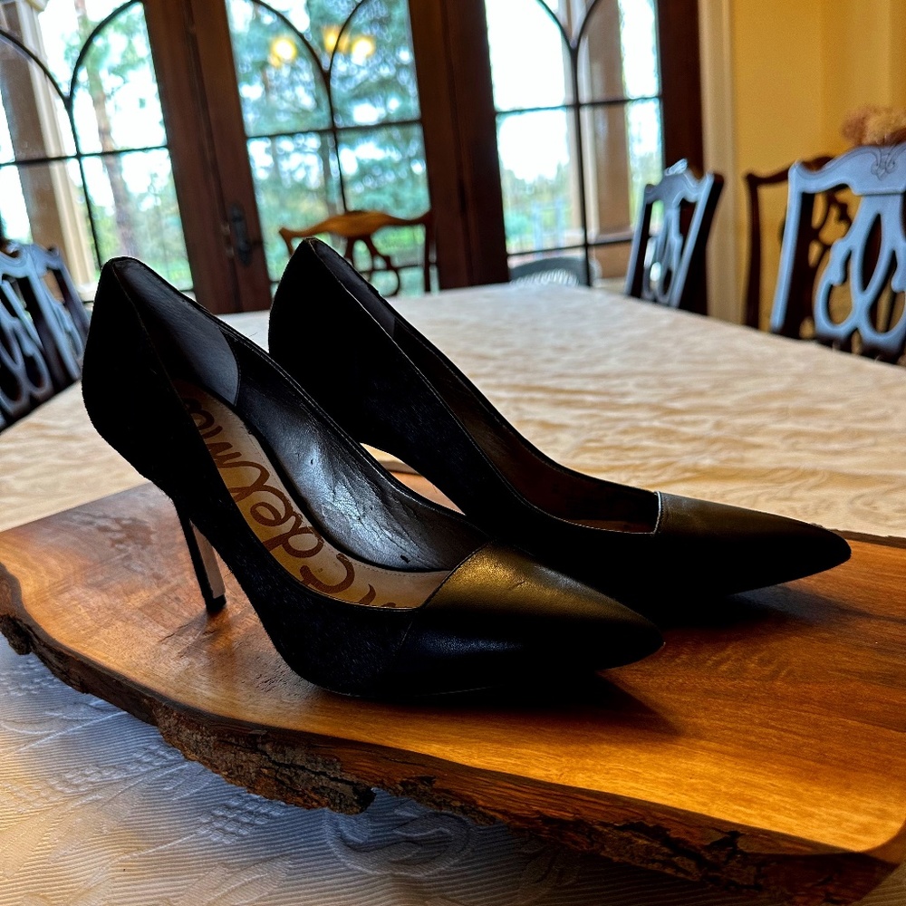 Beautiful black size 9 Sam Edelman high heel pumps